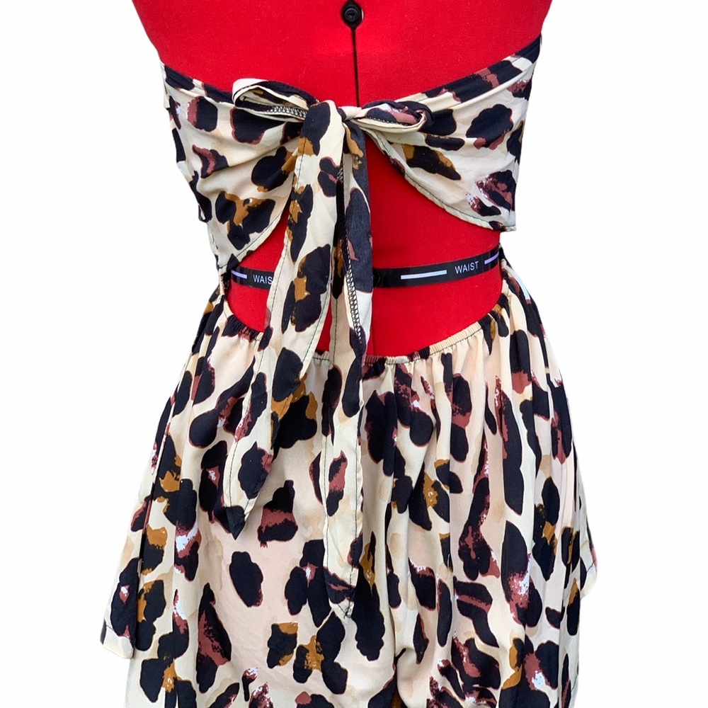 Twist Front Tie Back Leopard Tube Romper - Picture 4 of 15